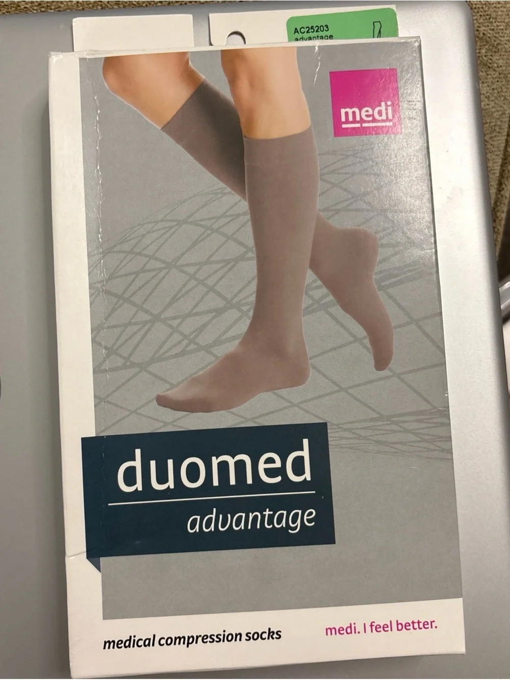 Duomed Advantage 20-30 mmHg knee high Compression size large  - Beige (open toe)